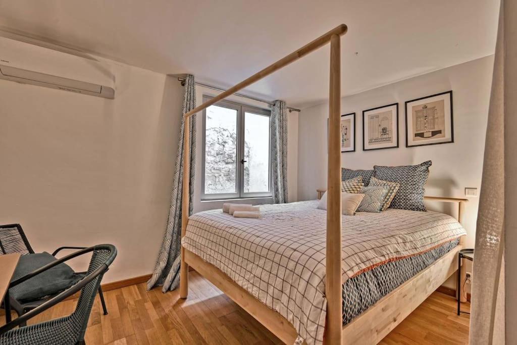 La Bulle - Parking Gratuit En Souterrain - 2 Mins Du Palais Des Papes - Clim Ac - Wifi Apartment อาวีญง ภายนอก รูปภาพ